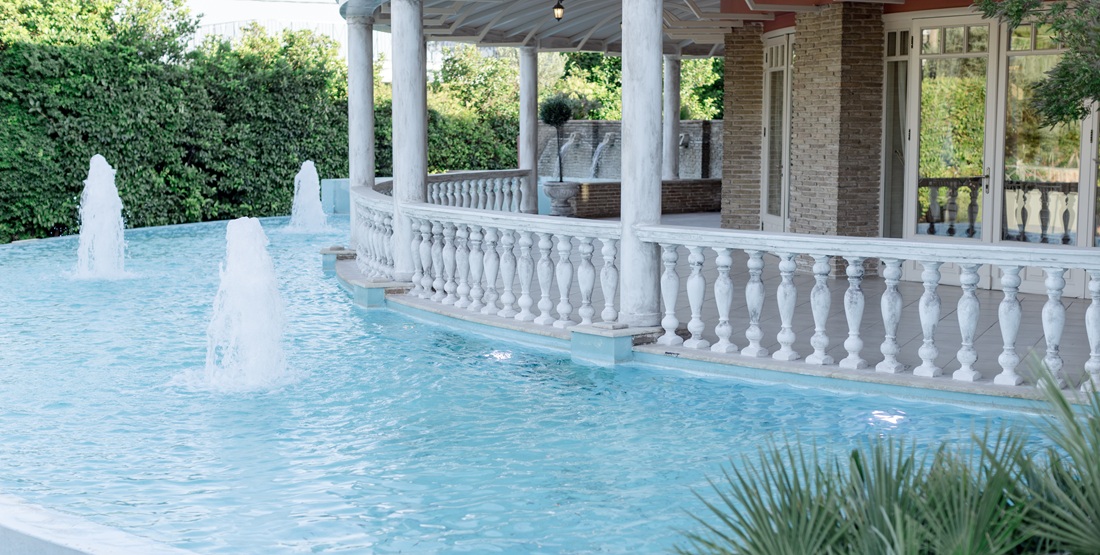 Le Chateau  portfolio