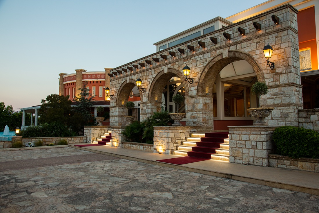 Le Chateau  portfolio