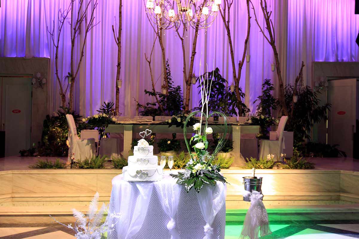 O Kipos Ton Nymfon  portfolio